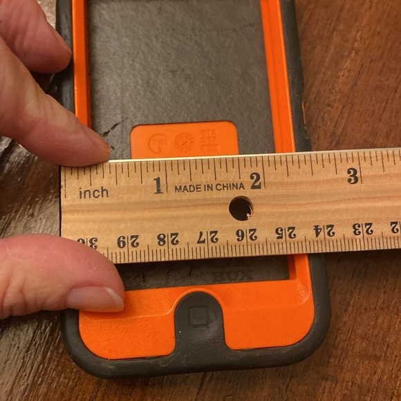 Otter box Case for iPod/iphones - Picture 7 of 7